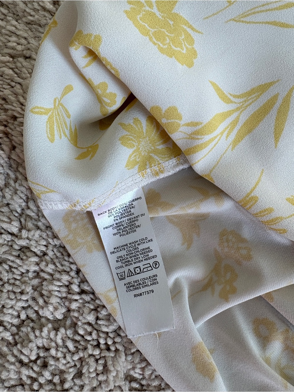 Ann Taylor S White Sleeveless V-Neck Camisole with Yellow Floral Print - Picture 7 of 7